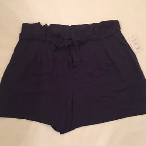 NWT Time and Tru Navy Blue Woman’s Belted Shorts